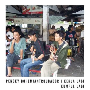 Kerja Lagi, Kumpul Lagi (feat. The Pineapples)