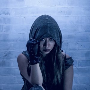 Queen Gaia 的头像