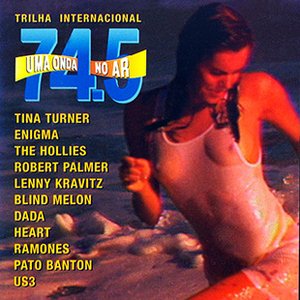 “74.5 - Uma Onda No Ar Internacional”的封面