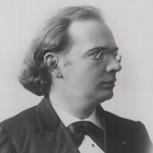 Avatar for Julius Röntgen