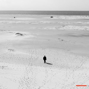 Traces dans le sable