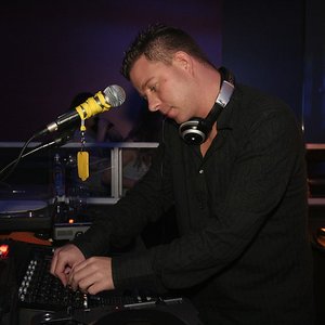 deejay ed 的头像