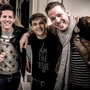 Martin Garrix & Firebeatz için avatar