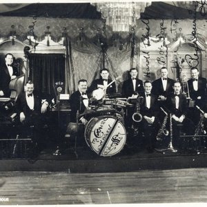 Coon Sanders Orchestra 的头像