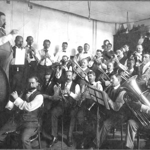 'Edison Concert Band' için resim