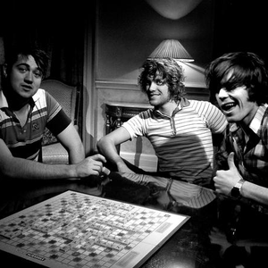 Pull Tiger Tail photo provided by Last.fm