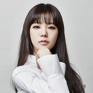 Lizzy 的头像