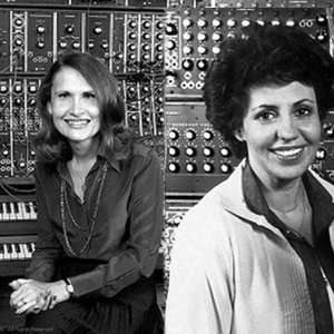 Wendy Carlos + Rachel Elkind 的头像
