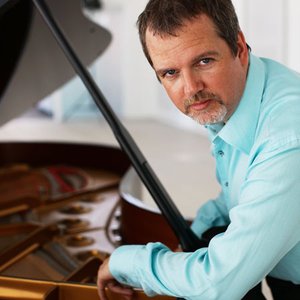 Niklas Sivelöv 的头像