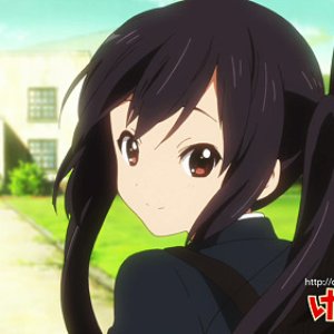 中野梓(CV：竹達彩奈) 的头像