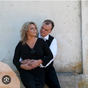 Ulla & Pete 的头像