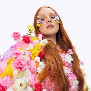 Vera Blue のアバター