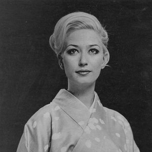 Avatar for Sally Mae (サリー・メイ)