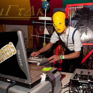 dJ.KUЯTДК 的头像