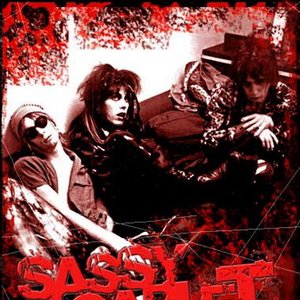 Image pour 'Sassy Scarlet'