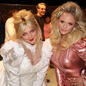 Elle King & Miranda Lambert 的头像
