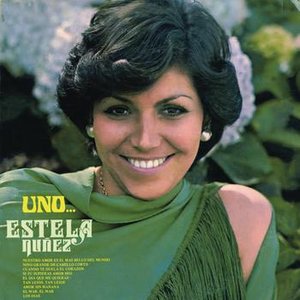 Estela Nuñez...Uno