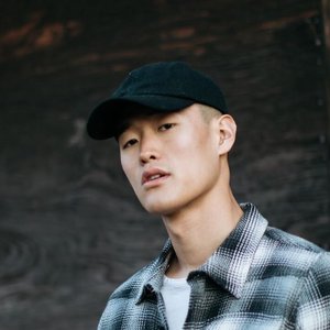Sam East 的头像