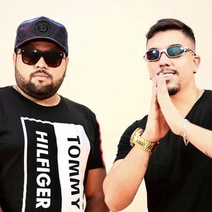 DG e Batidão Stronda 的头像