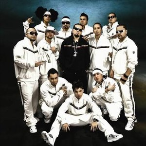 Cruz Martinez presenta Los Super Reyes 的头像