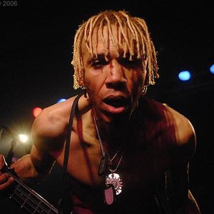 DOUG PINNICK OF KING'S X 的头像