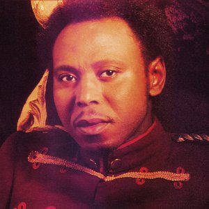 "Om" Alec Khaoli 的头像