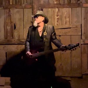 Dennis Churchill Dries 的头像