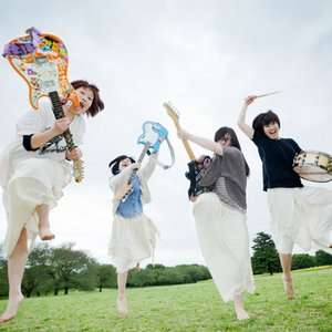 SKIRT NO NAKA 的头像