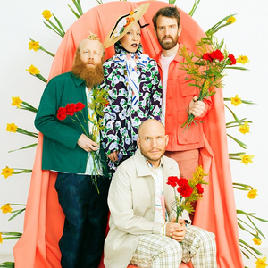 Little Dragon live