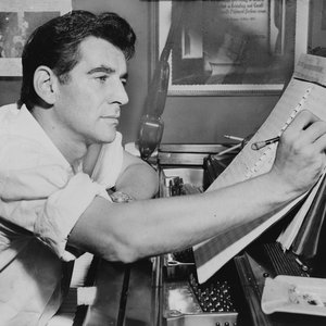 Avatar for Leonard Bernstein: Israel Philharmonic Orchestra