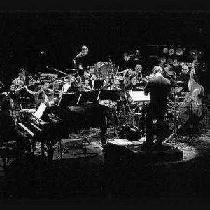 Filip Topol Agon Orchestra 的头像