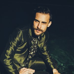 Robert Ellis için avatar