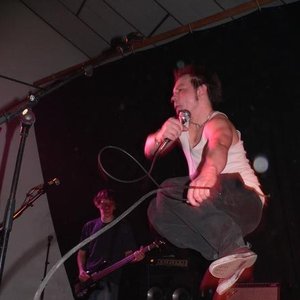 suicidesixpac 的头像