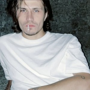 W. Summers のアバター