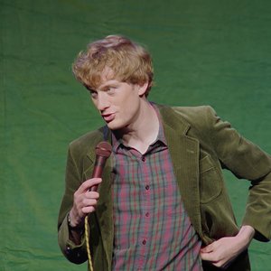 'James Acaster' için resim