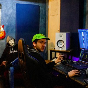 Avatar for Vika Anonymous