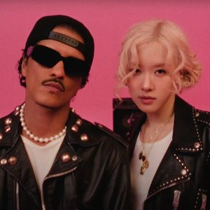 ROSÉ y Bruno Mars 的头像