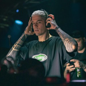 SZG 的头像