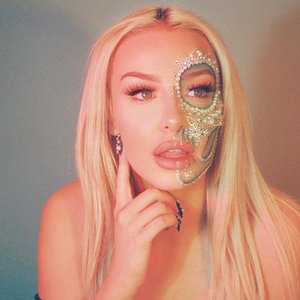 Tana Mongeau Plastic Surgery