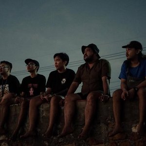 Fall Up 的头像