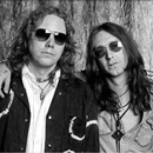 Brothers Of A Feather 的头像