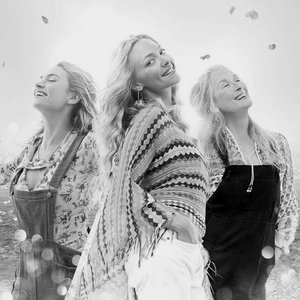 Lily James, Meryl Streep & Amanda Seyfried 的头像