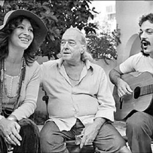 Vinícius de Moraes, Clara Nunes e Toquinho 的头像