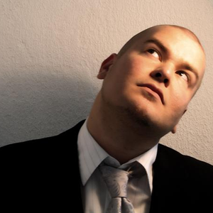 Tony Senghore photo provided by Last.fm