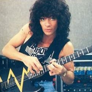 Steve Lynch photo provided by Last.fm