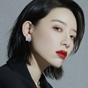 李斯丹妮 的头像
