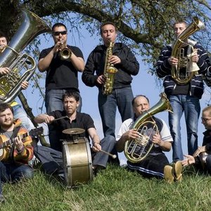 Fanfara Kalashnikov 的头像