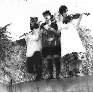 Klara Circus 的头像