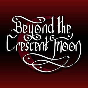 “Beyond the Crescent Moon”的封面