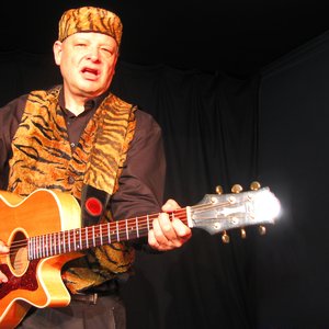 Tiger Willi için avatar